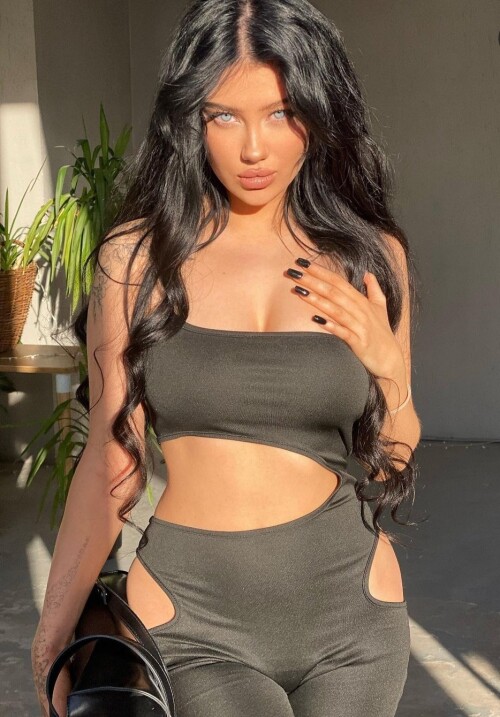 sofimoonlight | sophia_moonlight_vip | _1moonliight | Sofigonewild | sofi_milkys Nude Leaked Onlyfans Photo