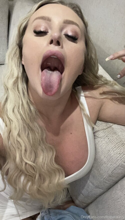 MegaOnlyfans-Reddit-community-3219f10baf6bab2f34a.jpg