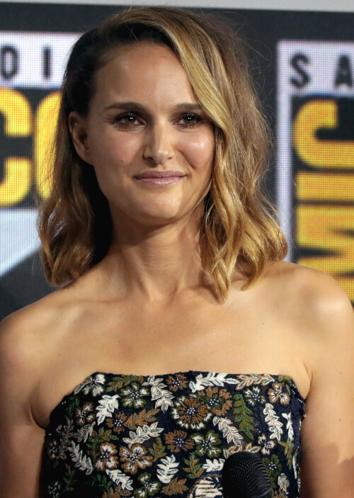 Natalie_Portman_284847098835229_28cropped29e307cdfe32d80363.md.jpg