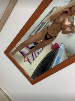 Onlyfans_-_2019.04.23_-_3_3083096.png