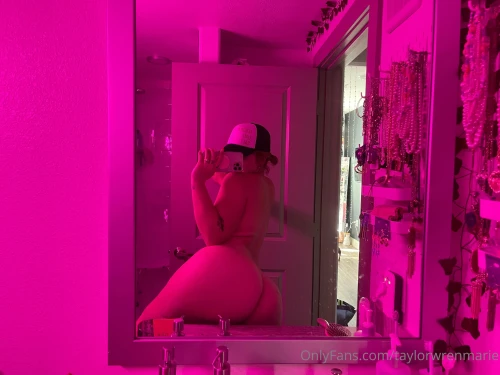 taylorwrenmarie Nude Leaked Onlyfans Photo taylorwrenmarie Nude Leaked Onlyfans Photo