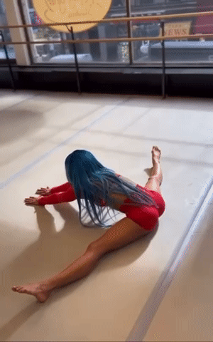 RDT_20220325_1354505905511421919425845.gif