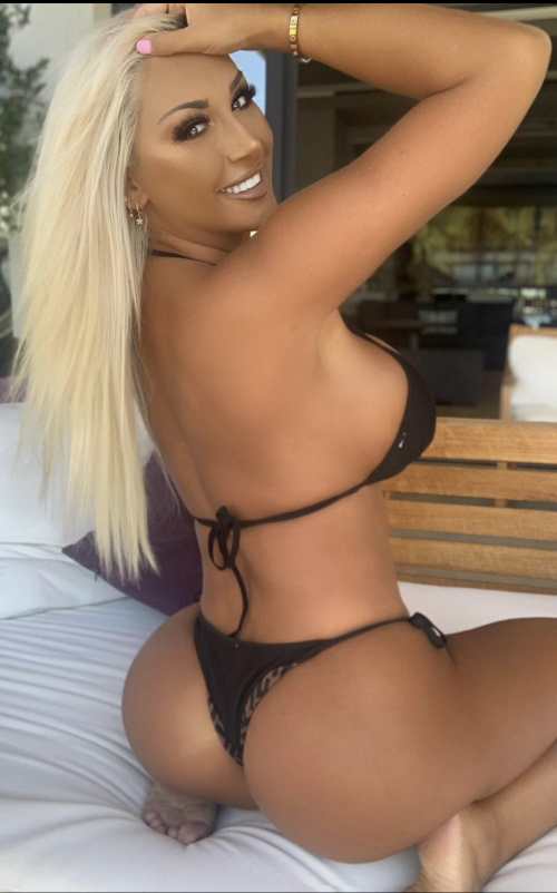 Holly Deacon Nude Leaked Onlyfans Photo Holly Deacon Nude Leaked Onlyfans Photo