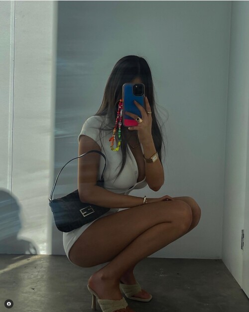 Screenshot_20220318-221400_Instagram.md.jpg
