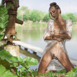 Shay-Laren-Thai-Water-13