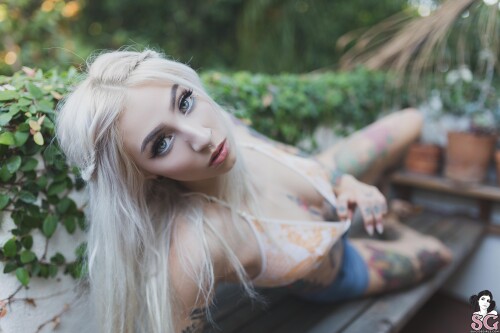 SuicideGirls-Ivory--Your-Dear-Juliet-08.jpg