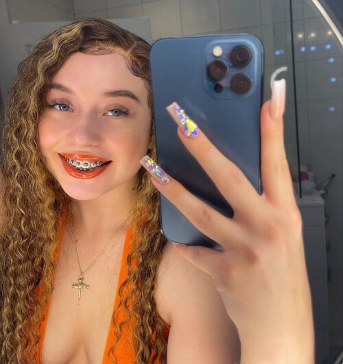 Ariellelael - Heluvcoco Nude Leaked Onlyfans Photo