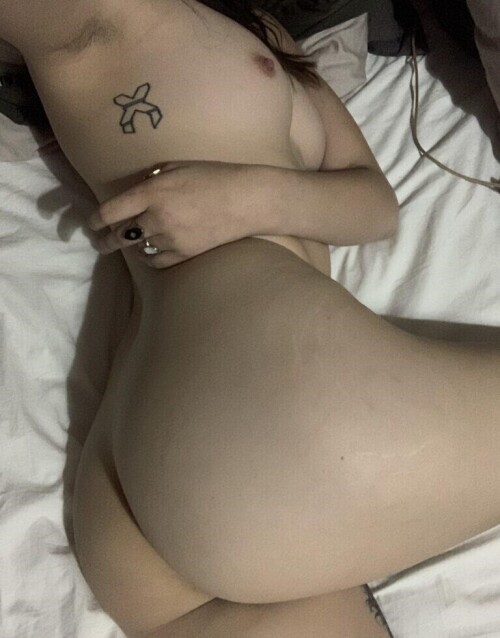 Claire Estabrook - Plurrrkittyy - Lilmoonbbyy - Nonsalemwitch Nude Leaked Onlyfans Photo Claire Estabrook - Plurrrkittyy - Lilmoonbbyy - Nonsalemwitch Nude Leaked Onlyfans Photo