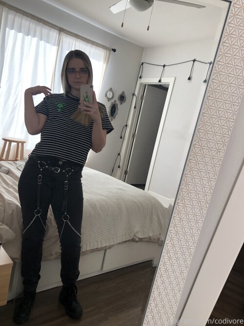 Codi vore / codivore Nude Leaked Onlyfans Photo