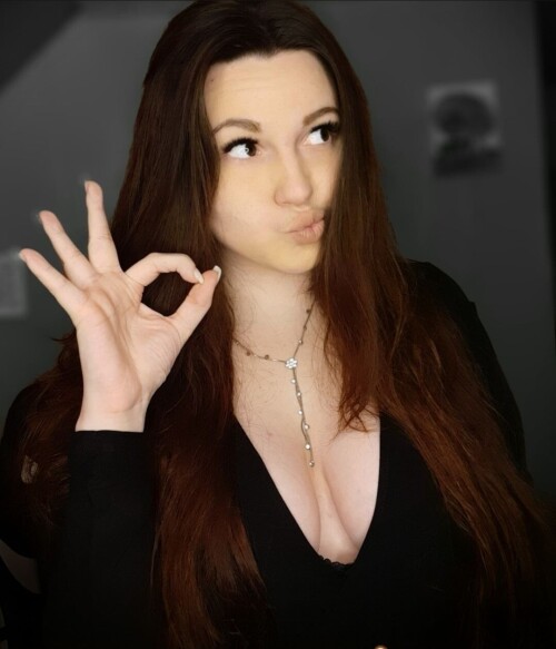 Junie Dyana (Edyana) Nude Leaked Onlyfans Photo Junie Dyana (Edyana) Nude Leaked Onlyfans Photo