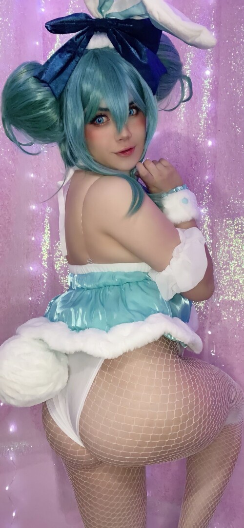 f218472f-6109-4f36-9856-a6dddfa64e1d_mikubunny01.md.jpg