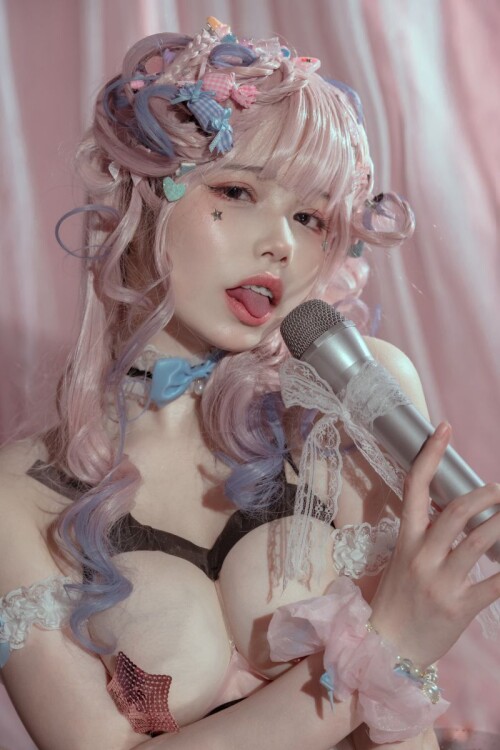 idol23.jpg
