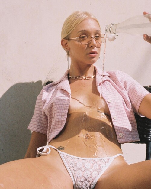 Goddess Kaylee Nude Leaked Onlyfans Photo Goddess Kaylee Nude Leaked Onlyfans Photo