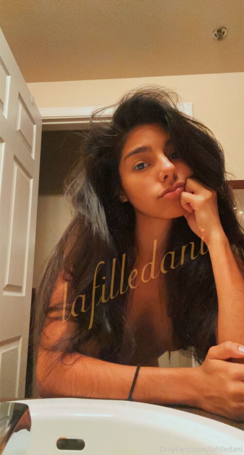 Lafilledani / Eliana Verite Nude Leaked Onlyfans Photo