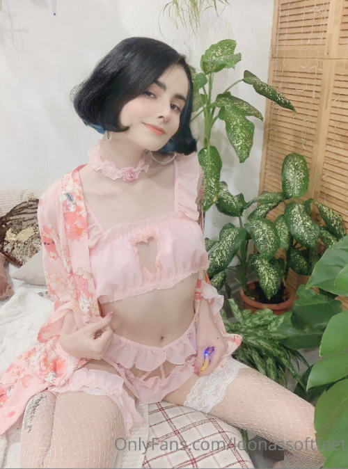 Loonassoftfeet Nude Leaked Onlyfans Photo Loonassoftfeet Nude Leaked Onlyfans Photo