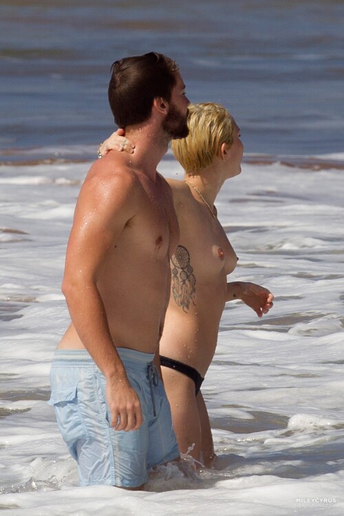 miley-cyrus-113.md.jpg
