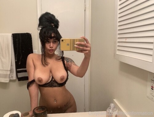 Moonformation Nude Leaked Onlyfans Photo