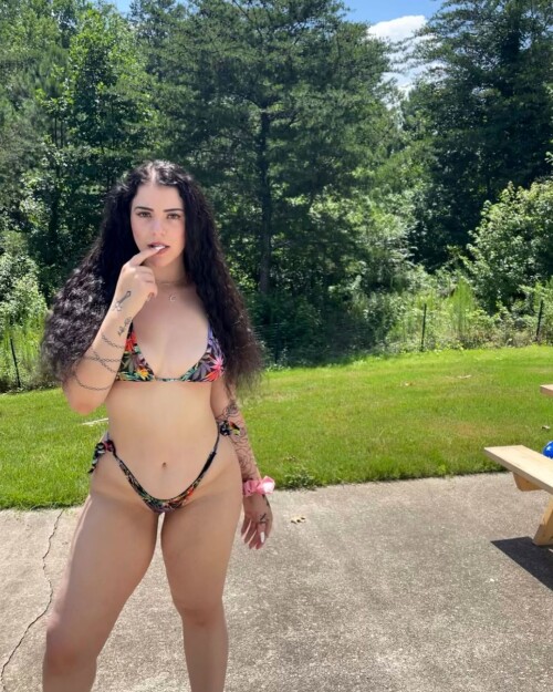 Nina Bugattii Nude Leaked Onlyfans Photo Nina Bugattii Nude Leaked Onlyfans Photo