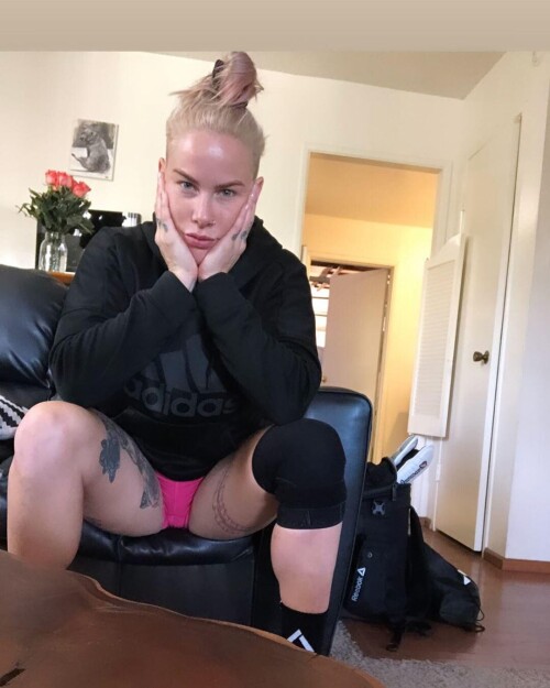 Bec Rawlings Nude Leaked Onlyfans Photo Bec Rawlings Nude Leaked Onlyfans Photo