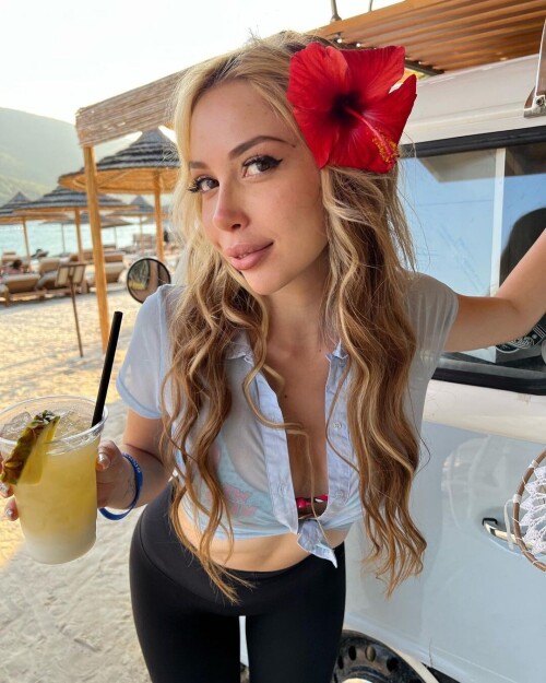Lucy Lein | lucyl3in Nude Leaked Onlyfans Photo Lucy Lein | lucyl3in Nude Leaked Onlyfans Photo
