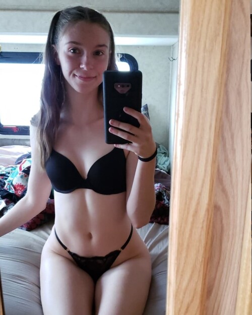 Haze_Lynn (FlipMineArseMom) Nude Leaked Onlyfans Photo