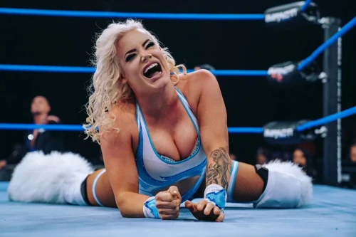 taya-valkyrie1.webp