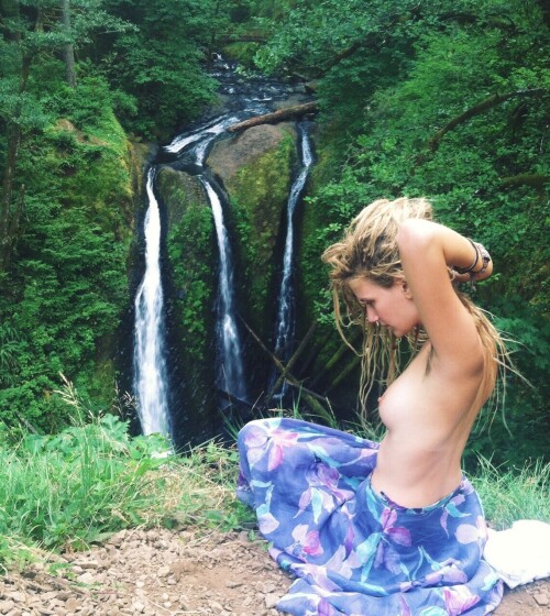 tumblr_n9x99gkFDU1s8s09mo1_1280.jpg