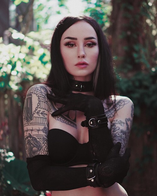 Emma Vauxdevil Nude Leaked Onlyfans Photo Emma Vauxdevil Nude Leaked Onlyfans Photo