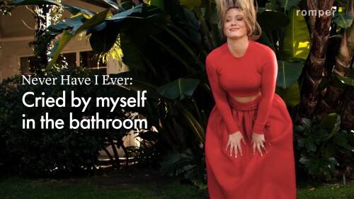 y2mate.com---Hilary-Duff-Plays-Never-Have-I-Ever-Mom-Edition-Romper_1080p.mp4_snapshot_00.26_2022.02.28_04.16.21.md.jpg
