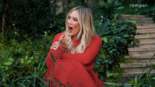 y2mate.com---Hilary-Duff-Plays-Never-Have-I-Ever-Mom-Edition-Romper_1080p.mp4_snapshot_02.26_2022.03.03_21.42.24.md.jpg