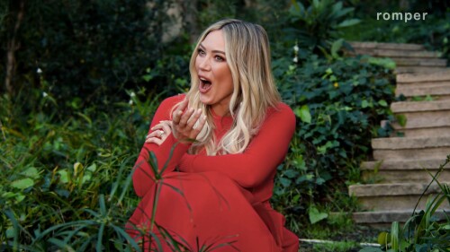 y2mate.com---Hilary-Duff-Plays-Never-Have-I-Ever-Mom-Edition-Romper_1080p.mp4_snapshot_02.26_2022.03.03_21.42.39.md.jpg